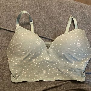 PINK Wireless Lounge Push Up Bra